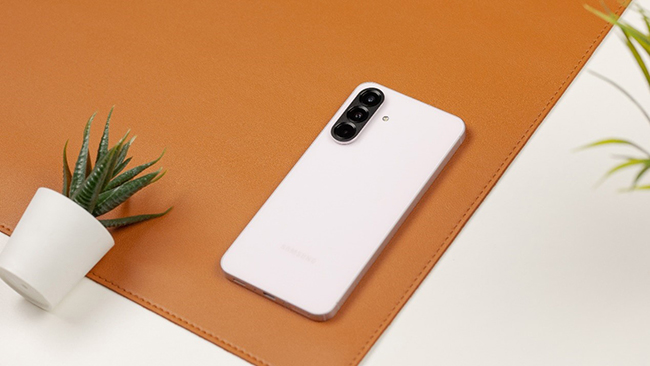 将旗舰级AI带给更多用户 三星Galaxy A56 5G-1
